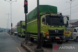 Tarif tol Sumatera naik, Jalinsum Lampung makin padat Page 3 Small