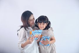 Para orang tua agar cek label pada produk pangan