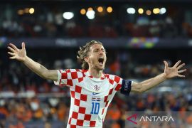 Luka Modric pimpin Kroasia hancurkan Ceko 5-1