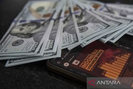 Rupiah melemah seiring antisipasi pidato 