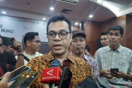 Wamenkominfo berpesan kepada wartawan untuk bangun kebiasaan menulis