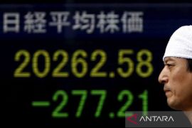 Saham Tokyo berakhir lebih rendah jelang hasil pertemuan Fed