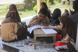 Sekolah terdampak relokasi proyek Rempang Eco-City Page 1 Small