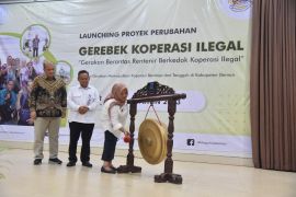 Sleman meluncurkan "Gerebek Koperasi Ilegal" untuk berantas rentenir