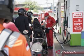 Kementerian ESDM: Harga pertalite dan solar tak naik