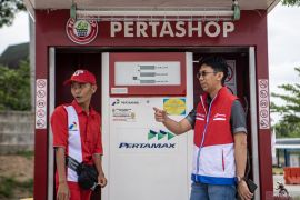 Peninjauan layanan Pertamina siaga di Tol Palembang-Lampung Page 2 Small