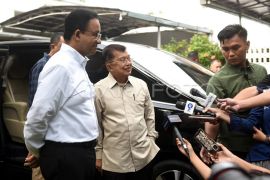 Jusuf Kalla temani Anies kampanye di Sulsel Page 1 Small