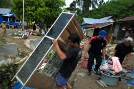 Tiga rumah hilang akibat banjir bandang Page 2 Small