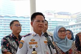 Dishub DKI sebut pungutan di Stasiun Cakung merupakan retribusi