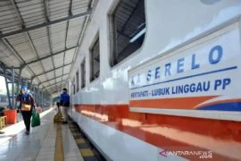 KAI Palembang siapkan 16.618 tiket di hari libur Isra Miraj dan Imlek