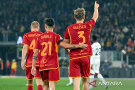 Real Madrid ajukan penawaran pertama untuk boyong Dean Huijsen
