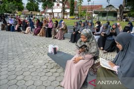 Tilawah bersama sambut Ramadan di Palu Page 1 Small