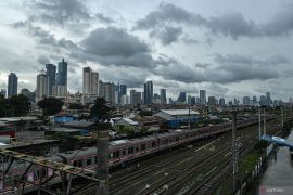 Rabu, DKI Jakarta berpotensi berawan tebal pada Rabu pagi dan malam