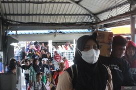 Pemudik arus balik di Pelabuhan Bakauheni terus meningkat pada H+2