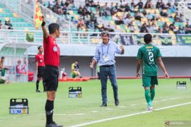 Teco kritik VAR dan kualitas wasit setelah Bali dikalahkan Persija