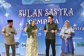HMJ Bastrasia UNG peringati Bulan Sastra