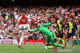 Arsenal pimpin klasemen Liga Inggris setelah tekuk Bournemouth 3-0