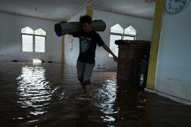 Sekolah dasar dan rumah ibadah terendam banjir di Konawe Utara Page 2 Small