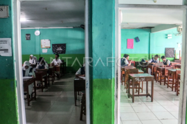 SMK Lingga Kencana tetap laksanakan KBM Page 1 Small