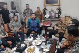 Try Sutrisno ingatkan generasi muda untuk tidak malas