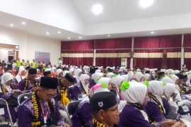 Pemprov minta jamaah calon haji Sulteng jaga kebersamaan