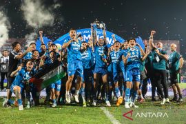 Persib Bandung rebut juara Liga 1 Page 1 Small