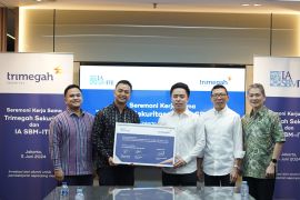 TRIM Sekuritas-IA SBM-ITB dongkrak literasi pasar modal