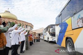 8.618 calon haji Embarkasi Medan sudah diberangkatkan ke Tanah Suci