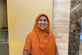 Anggota DPR Saadiah Uluputty minta pemerintah kaji ulang kebijakan UKT