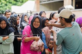 Tips praktis simpan daging kurban di kulkas supaya tahan lama