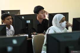 4 materi tes UM-PTKIN 2025 yang wajib dipelajari agar lolos seleksi