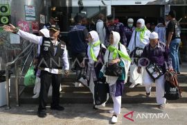 PPIH: Jamaah haji dari Makkah mulai bergeser ke Madinah hari ini