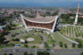 Nama baru Masjid Raya Sumatera Barat Page 1 Small