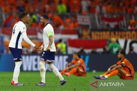 AC Milan dipastikan tanpa Kyle Walker saat bertandang ke Torino