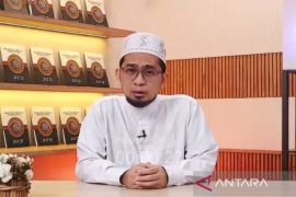 Arti Ustadz dan siapa sosok yang layak mendapatkan panggilan ini