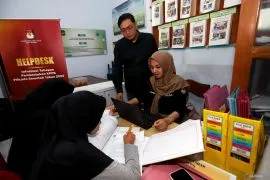 Pendaftaran anggota KPPS di Blitar