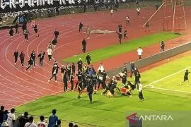 Buntut ricuh di SJH, Erick minta PT LIB benahi manajemen pengelolaan pertandingan