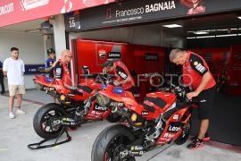 Latihan bebas MotoGP Mandalika Page 2 Small