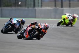 Latihan bebas MotoGP Mandalika Page 7 Small