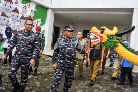 Pangkoarmada I tinjau kesiapan kejurnas dayung di Palembang Page 1 Small