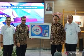 Kemenkominfo meluncurkan prangko seri 150 tahun Perhimpunan Pos Sedunia