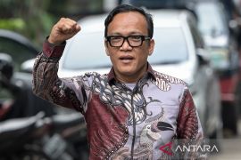KPK masih periksa Wamenaker Immanuel Ebenezer hingga Kamis malam