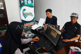 Bumdes layani pembayaran PKB di Ponorogo Page 1 Small