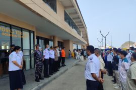 KSOP Labuan Bajo buka posko evakuasi warga terdampak penutupan bandara