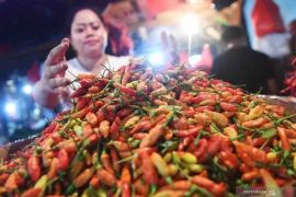 Harga pangan awal 2025, cabai rawit Rp56.690/kg telur ayam Rp30.930/kg