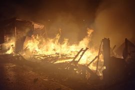 Atap kantor lurah dan tiga rumah di Jakut terbakar gara-gara petasan