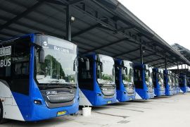 Bus listrik VKTR-Karoseri Laksana untuk TransJakarta resmi beroperasi