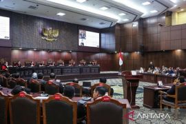 MK tegaskan jabatan sipil diisi polisi perlu diatur jelas dalam Undang-Undang
