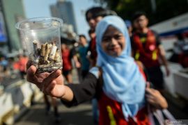 Perokok aktif rentan mengalami masalah gigi dan gusi