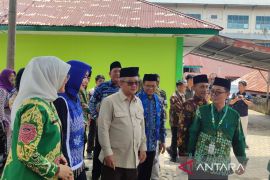 Mendikdasmen RI dorong sekolah gunakan energi terbarukan